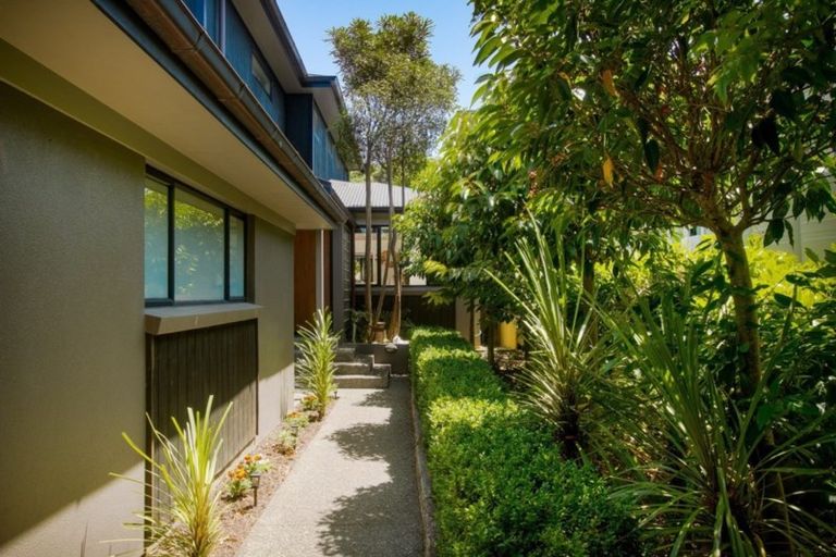 Photo of property in 23 Humariri Street, Point Chevalier, Auckland, 1022