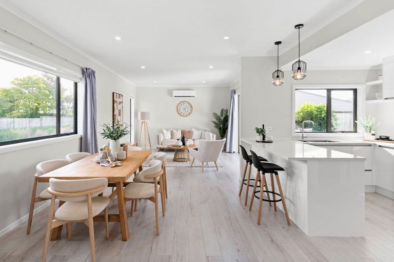 Photo of property in 8 Faber Place, Rototuna North, Hamilton, 3210