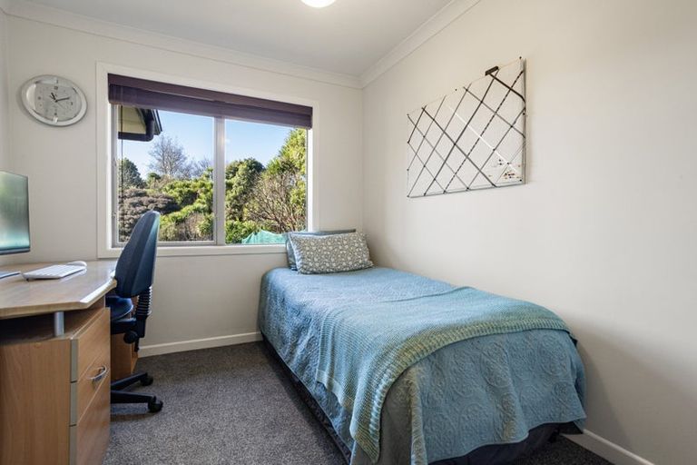 Photo of property in 14 Cabernet Close, Rototuna, Hamilton, 3210