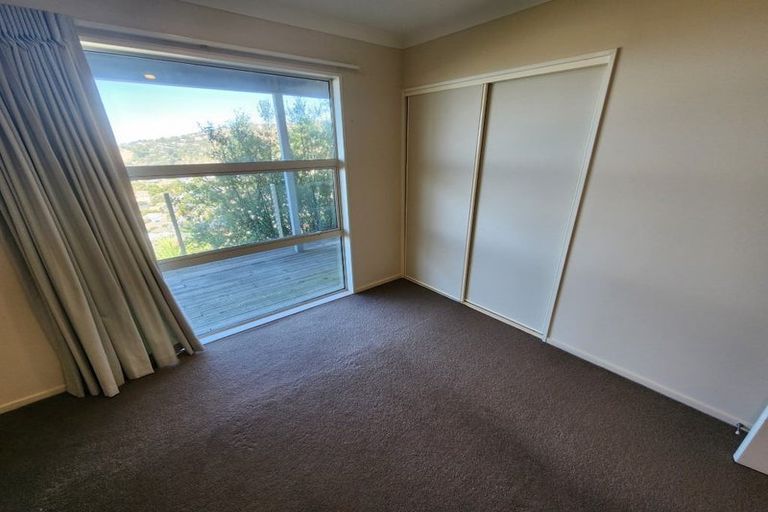 Photo of property in 6 Redcliffs View Lane, Redcliffs, Christchurch, 8081