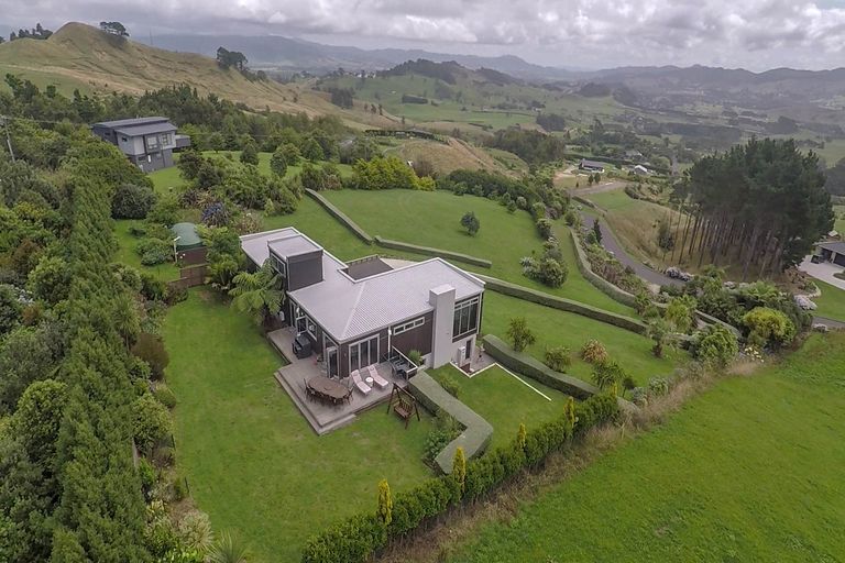 Photo of property in 10 Poets Corner Road, Waihi, 3681