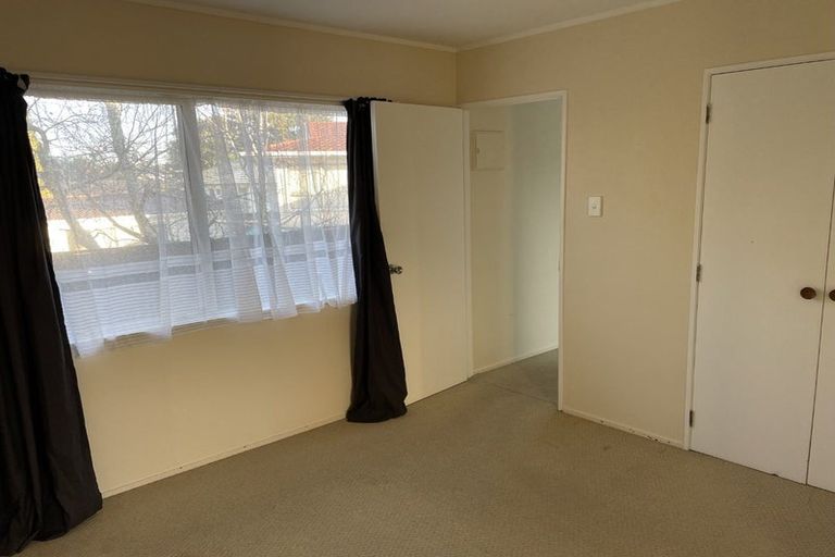 Photo of property in 119 Archmillen Avenue, Pakuranga Heights, Auckland, 2010