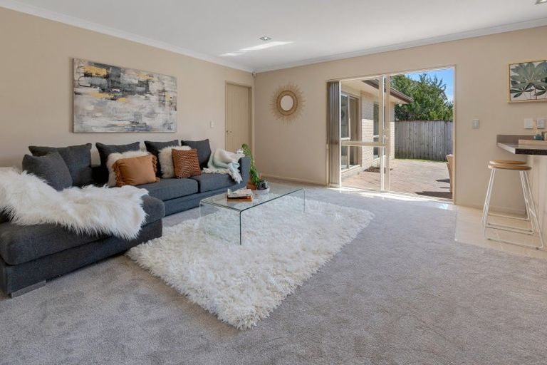 Photo of property in 18 Amapur Place, Flat Bush, Auckland, 2019