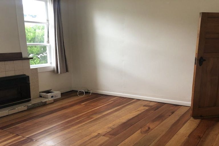 Photo of property in 75 Bannister Street, Masterton, 5810