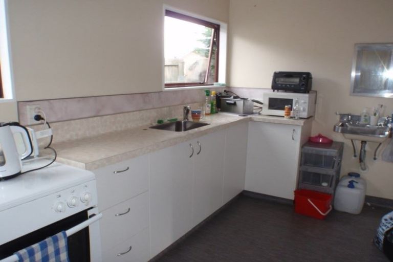 Photo of property in 4 Woodfield Place, Woodend, 7610