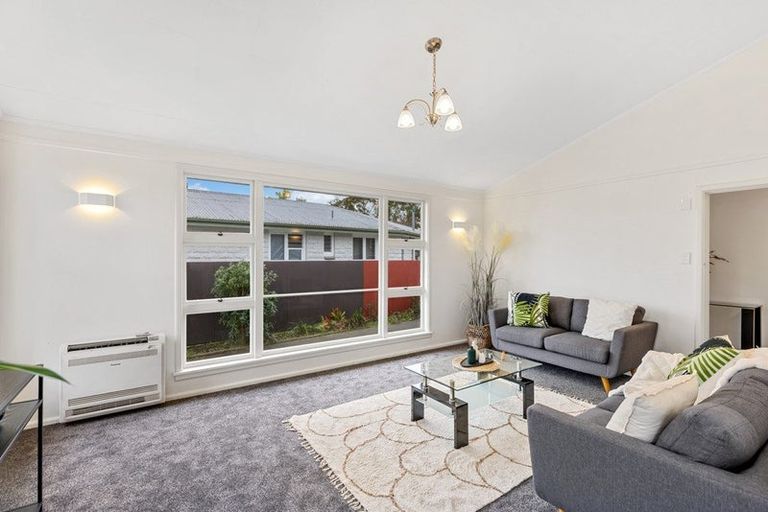Photo of property in 43 Stackhouse Avenue, Bishopdale, Christchurch, 8053