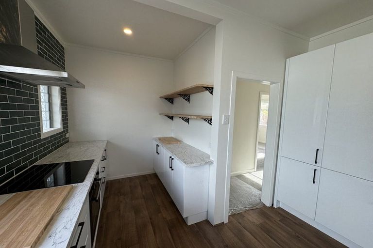 Photo of property in 127 Nuffield Avenue, Marewa, Napier, 4110