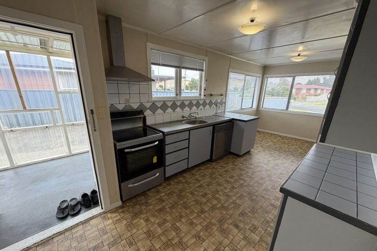 Photo of property in 18 Porritt Avenue, Huntly, 3700