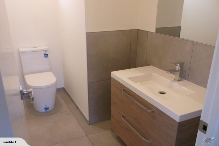 Photo of property in 877 Whangaparaoa Road, Manly, Whangaparaoa, 0930