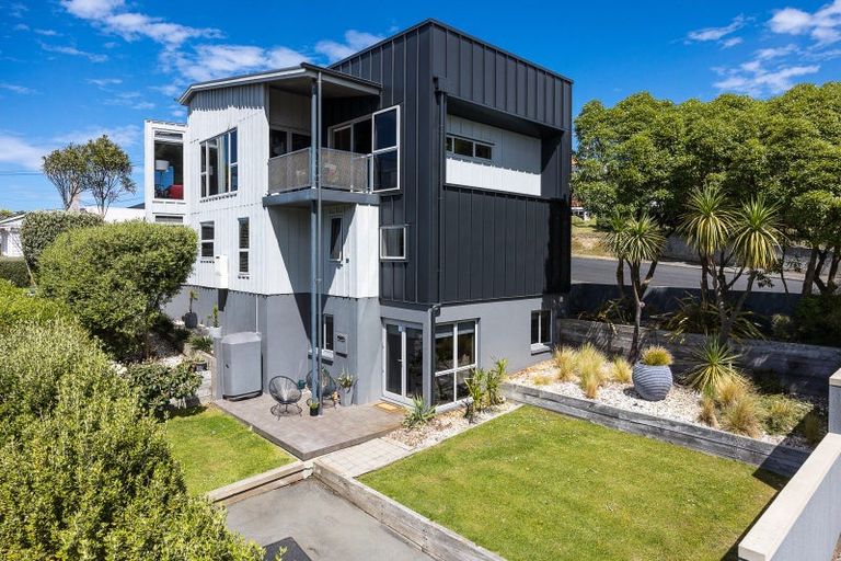 Photo of property in 109 Norfolk Street, Saint Clair, Dunedin, 9012