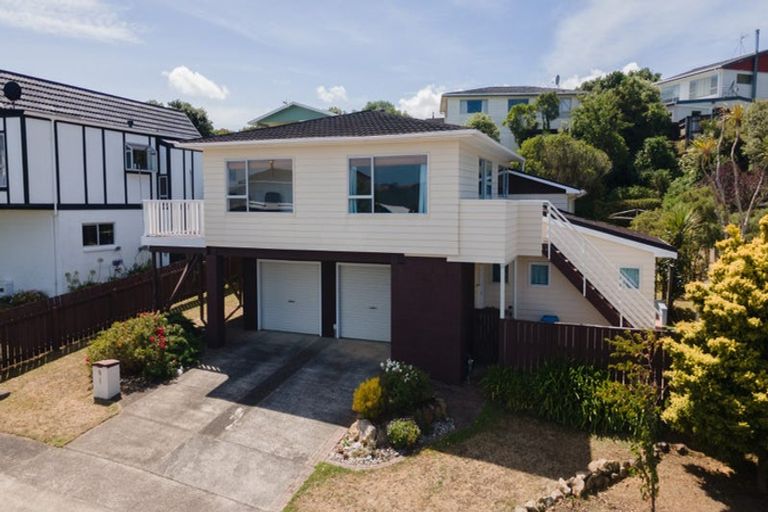 Photo of property in 71 Eskdale Road, Papakowhai, Porirua, 5024
