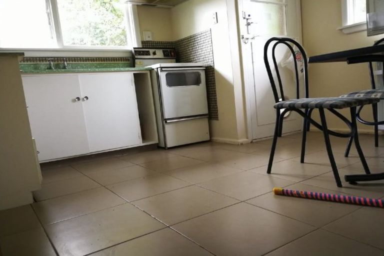 Photo of property in 3/104 Hinau Street, Riccarton, Christchurch, 8041