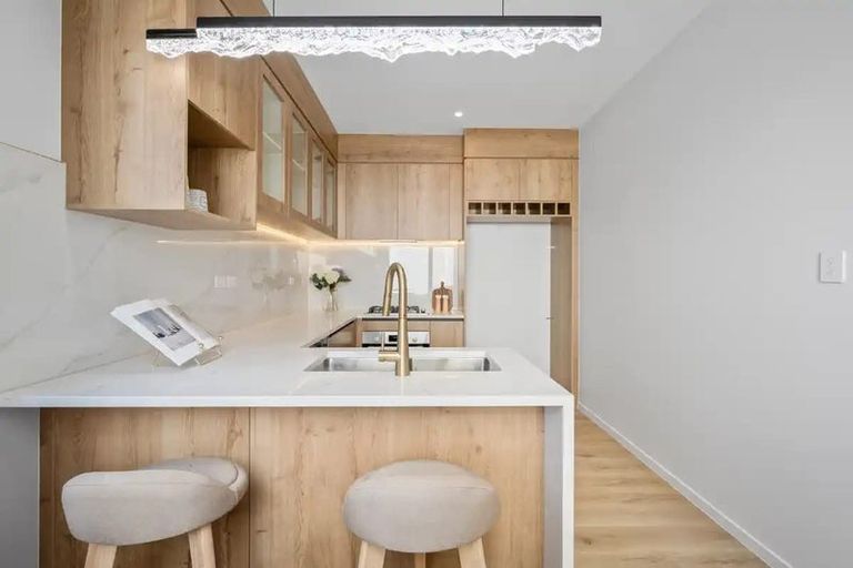 Photo of property in 9a Juliet Avenue, Howick, Auckland, 2014