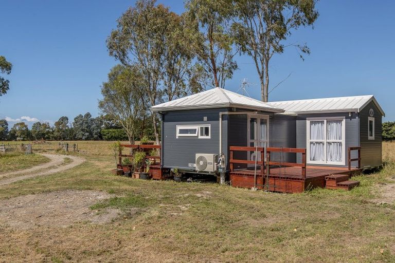 Photo of property in 246 Amberley Beach Road, Amberley, 7481