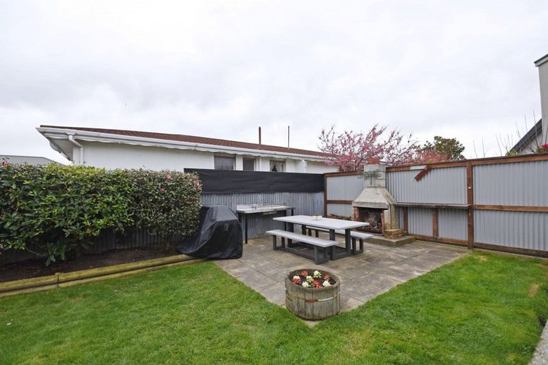 Photo of property in 222 Chelmsford Street, Waverley, Invercargill, 9810