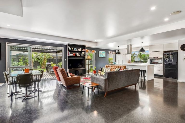 Photo of property in 14 Riverglen Road, Waipu, 0510