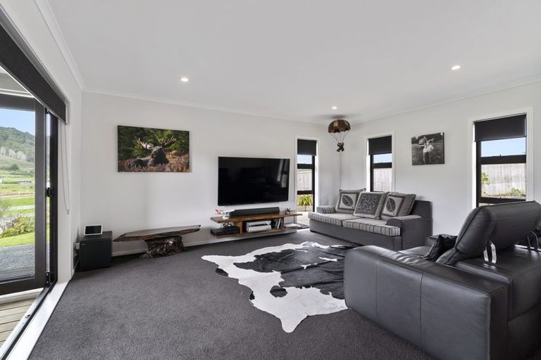 Photo of property in 4 Honoiti Ranapiri Place, Manakau, Levin, 5573