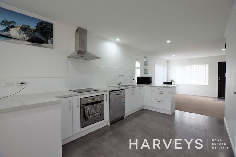 Photo of property in 1/67a Metcalfe Road, Ranui, Auckland, 0612