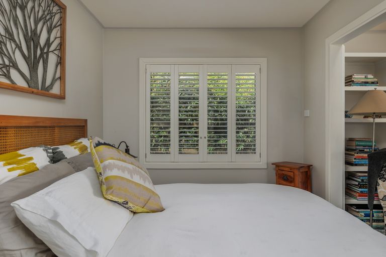 Photo of property in 15 Deeming Road, Okiato, Russell, 0272