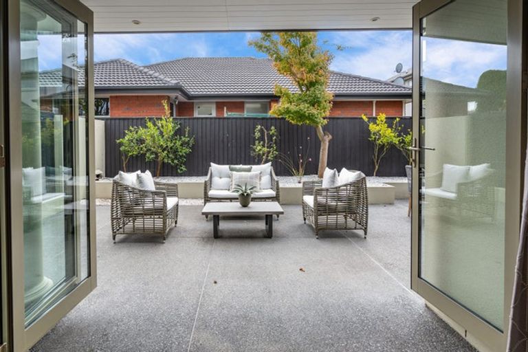 Photo of property in 16 Brookfield Drive, Northwood, Christchurch, 8051