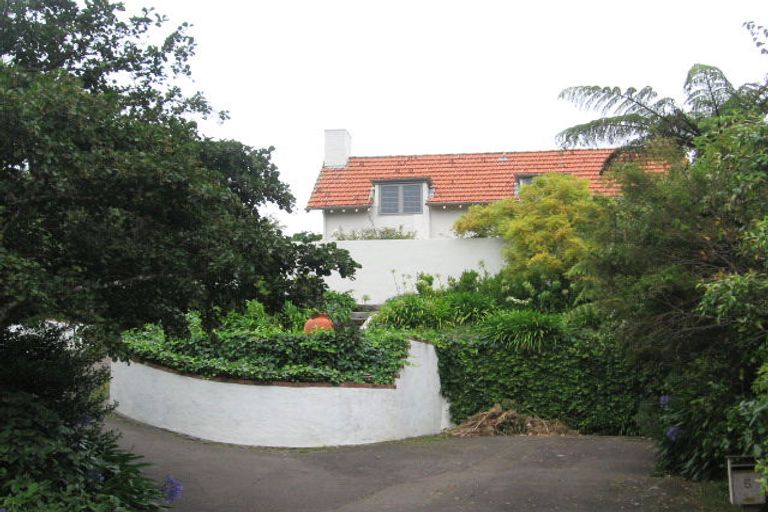 Photo of property in 5 Makererua Street, Ngaio, Wellington, 6035