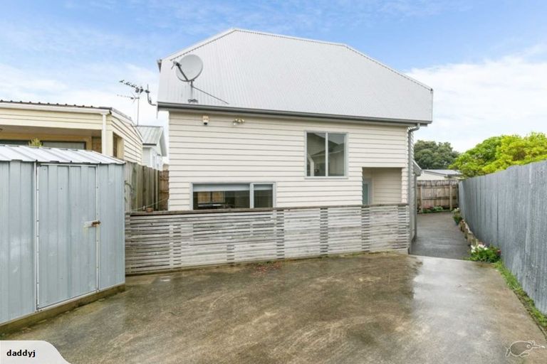 Photo of property in 54a Strathavon Road, Miramar, Wellington, 6022