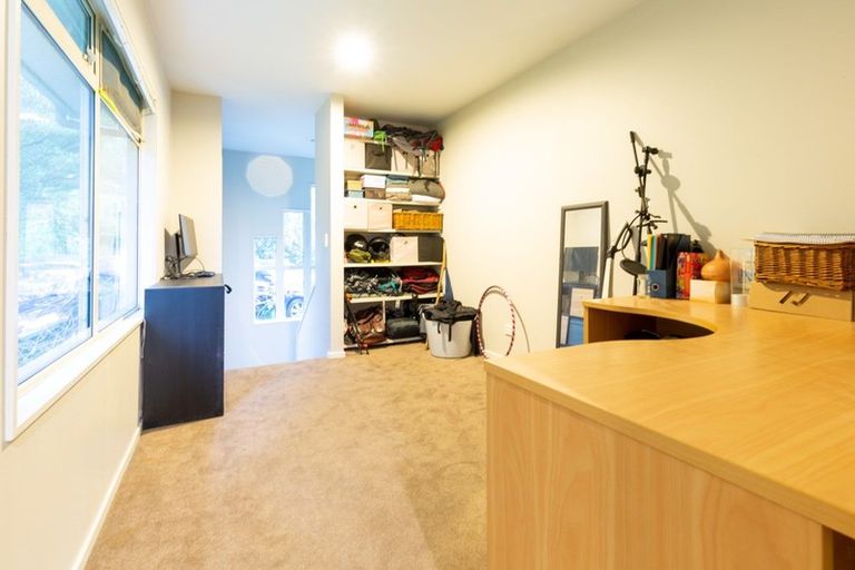 Photo of property in 37 Poynters Crescent, Stepneyville, Nelson, 7010