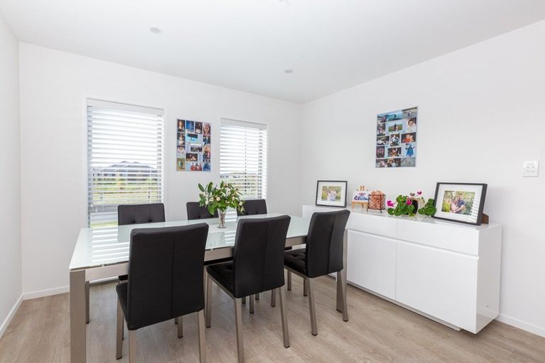 Photo of property in 10 Merino Street, Marshland, Christchurch, 8083