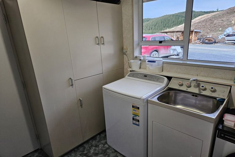 Photo of property in 21 Wyre Street, Kaitangata, 9210