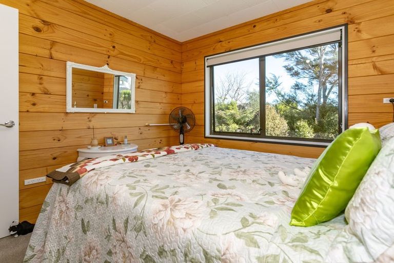 Photo of property in 75 Whangapoua Sh25 Road, Coromandel, 3506