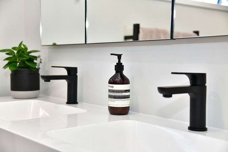 Photo of property in 48 Amorino Drive, Red Beach, 0932