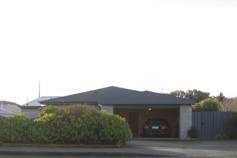 Photo of property in 36 West Plains Road, Waikiwi, Invercargill, 9810