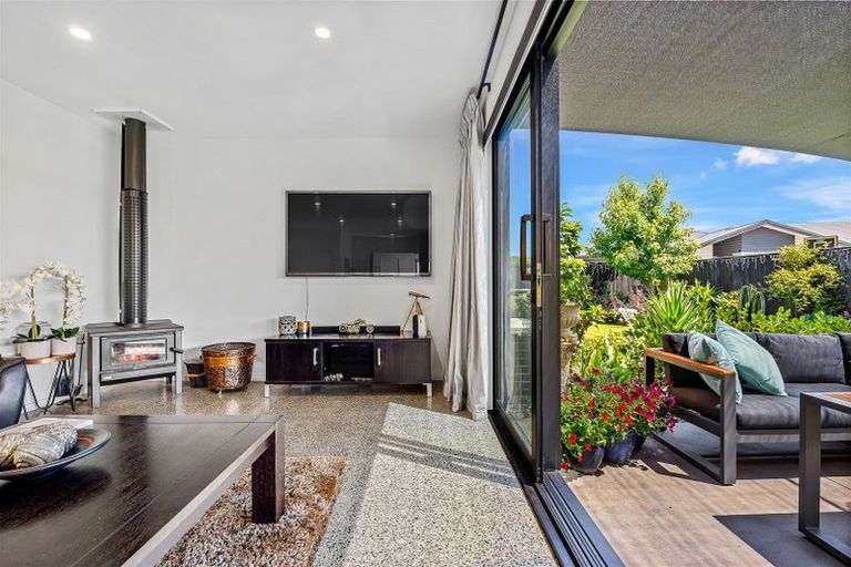 Photo of property in 2 Kakapo Place, Rolleston, 7614