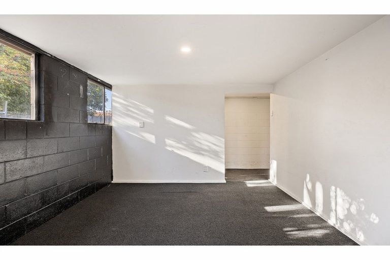 Photo of property in 6 Hartford Street, Burnside, Christchurch, 8053
