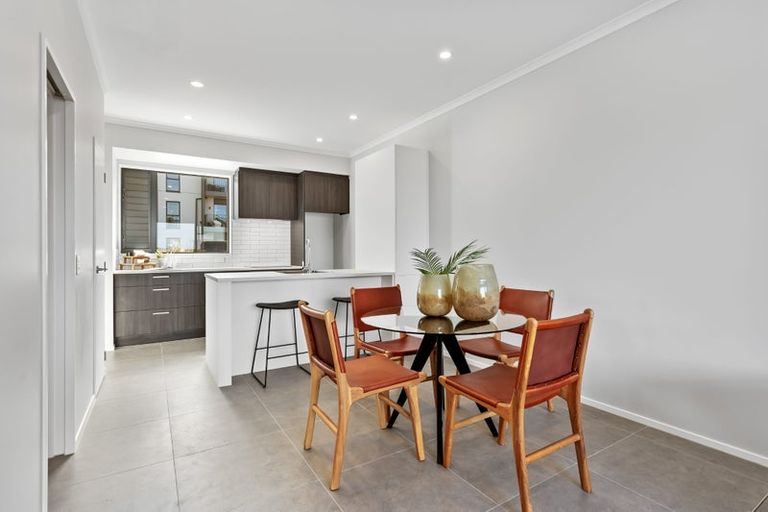 Photo of property in 118 Symes Drive, Red Beach, 0932