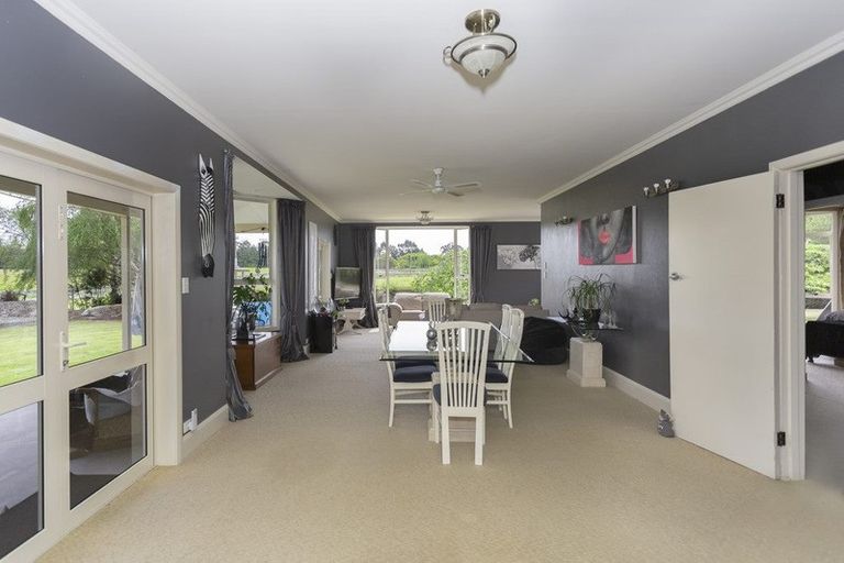 Photo of property in 10 Robins Road, Alma, Oamaru, 9492