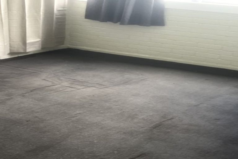 Photo of property in 64 Don Buck Road, Massey, Auckland, 0614