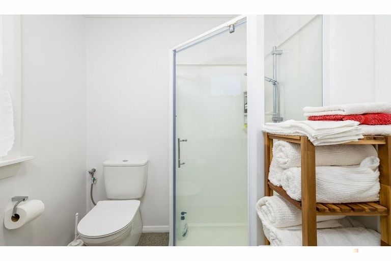 Photo of property in 15 Edward Street, Waimate, 7924