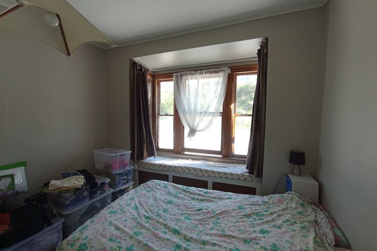 Photo of property in 239 Ohiro Road, Brooklyn, Wellington, 6021