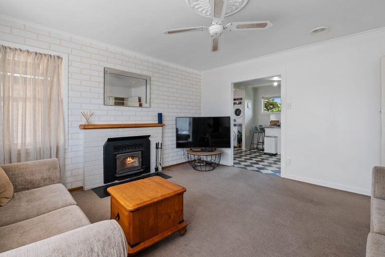 Photo of property in 3 Nairn Road, Mangakakahi, Rotorua, 3015