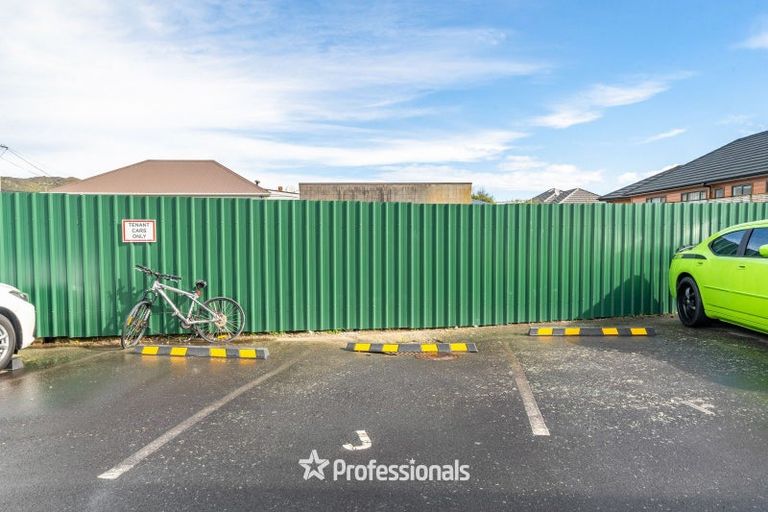 Photo of property in 121-123 Bell Road, Waiwhetu, Lower Hutt, 5010