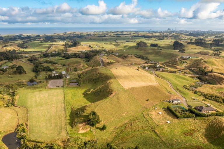 Photo of property in 469b Plymouth Road, Koru, New Plymouth, 4374