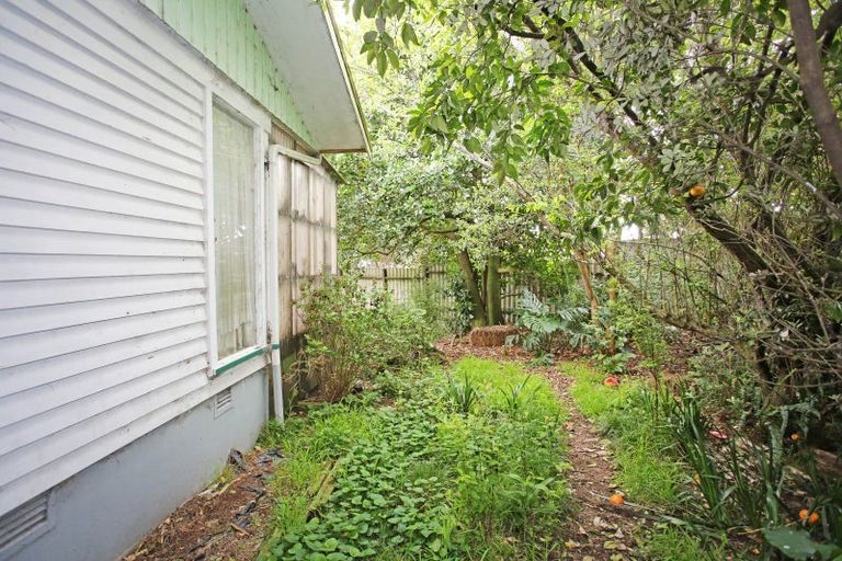 Photo of property in 44 Cape Road, Mangere, Auckland, 2022