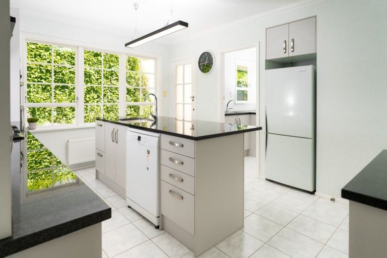 Photo of property in 8 Lethenty Way, Karori, Wellington, 6012