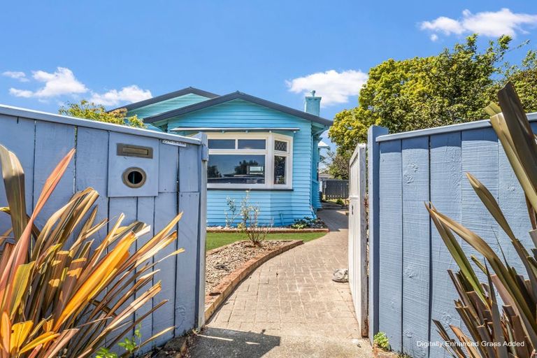 Photo of property in 93 Wood Street, Takaro, Palmerston North, 4410