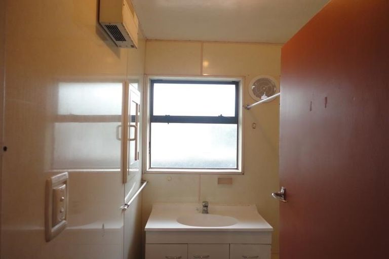 Photo of property in 28 Arthur Street, Upper Riccarton, Christchurch, 8041