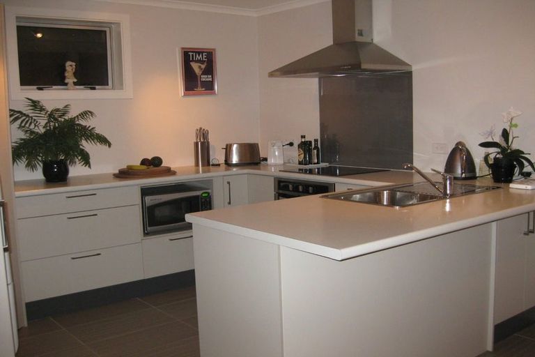 Photo of property in 29 Eskdale Road, Papakowhai, Porirua, 5024