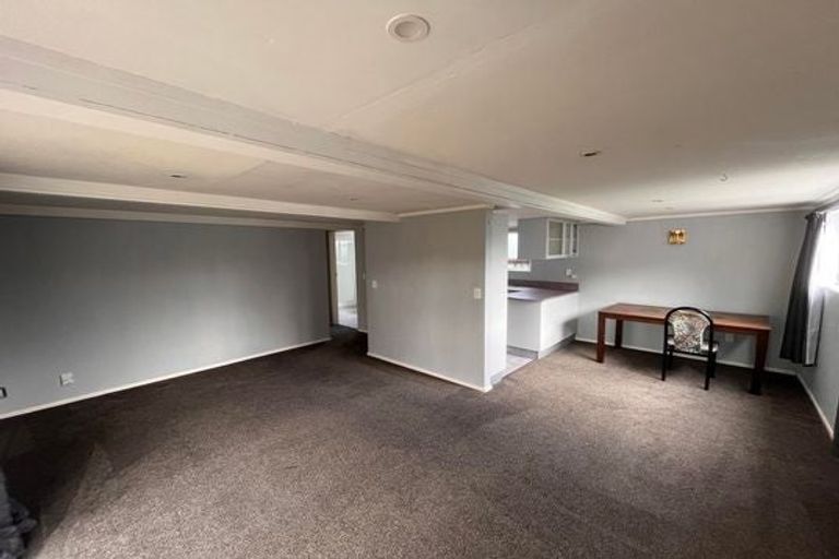 Photo of property in 1118 Fergusson Drive, Clouston Park, Upper Hutt, 5018