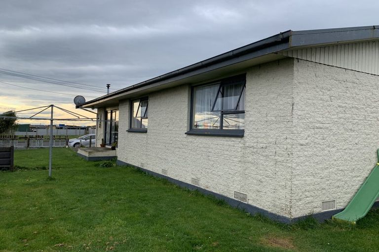 Photo of property in 59 Frome Street, Clifton, Invercargill, 9812