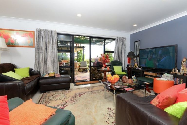 Photo of property in 5 Country Lane, Western Heights, Hamilton, 3200